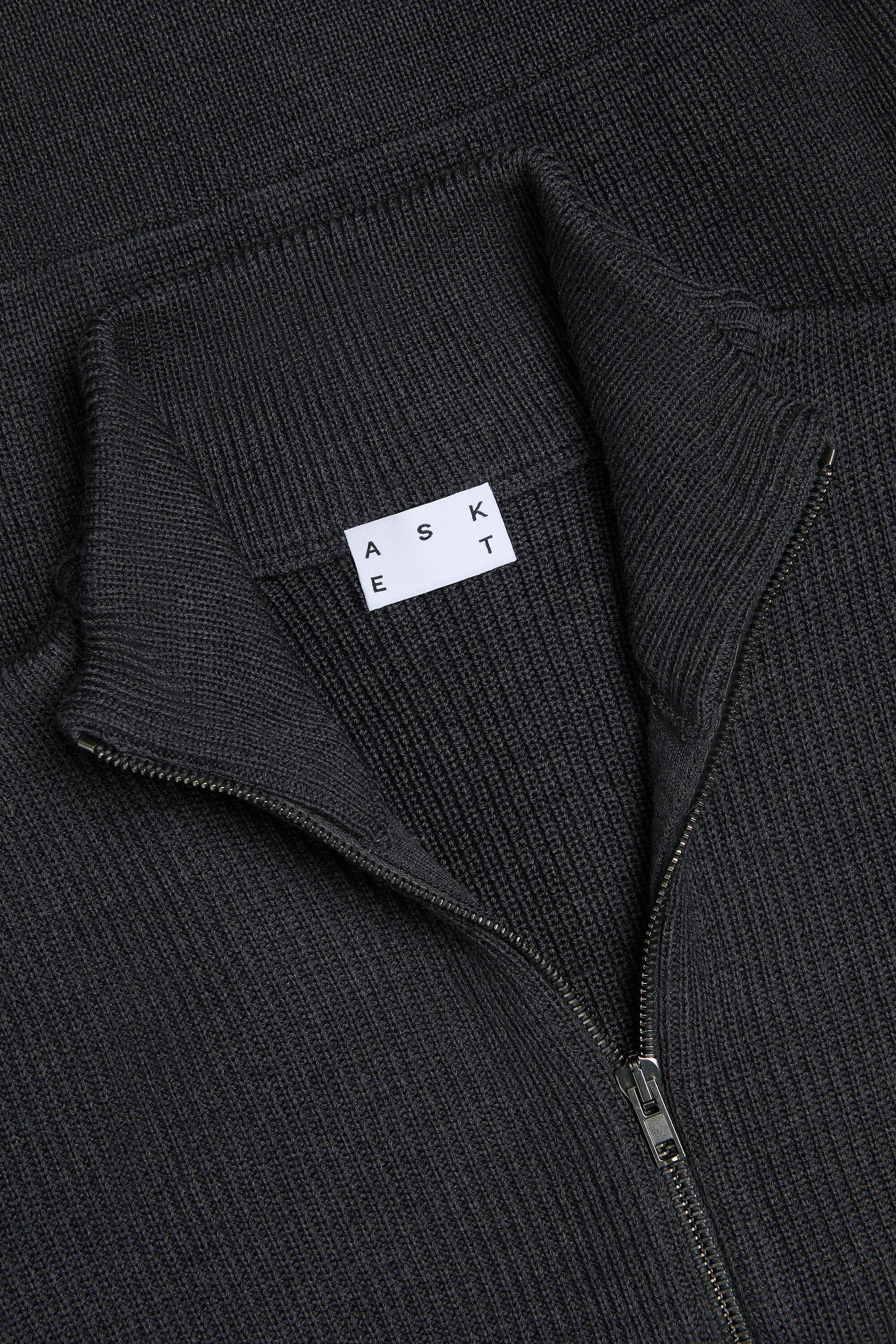 ASKET: Merino Wool Zip Cardigan