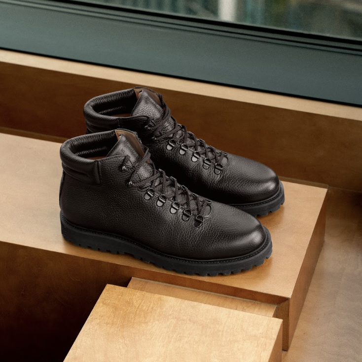 ETQ Amsterdam: HB 01 Rugged Chocolate Full Grain