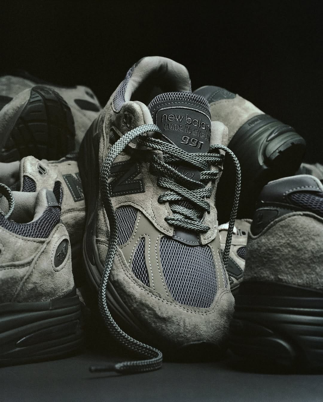 New Balance: New Balance x thisisneverthat 991v2 - Rock Ridge