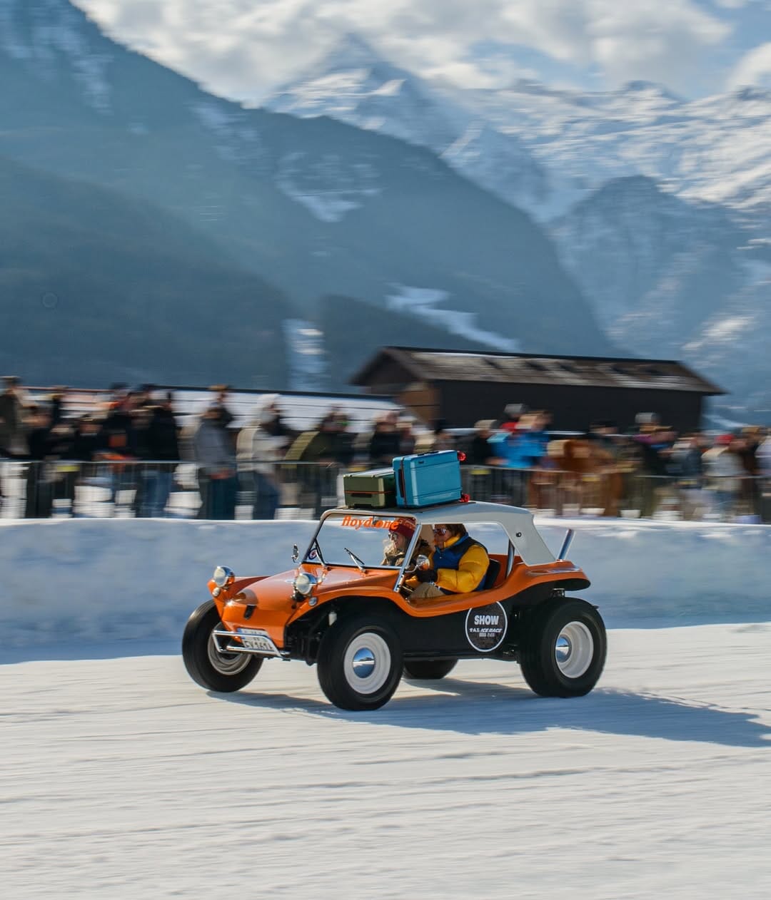 Floyd: Vegas Green Cabin