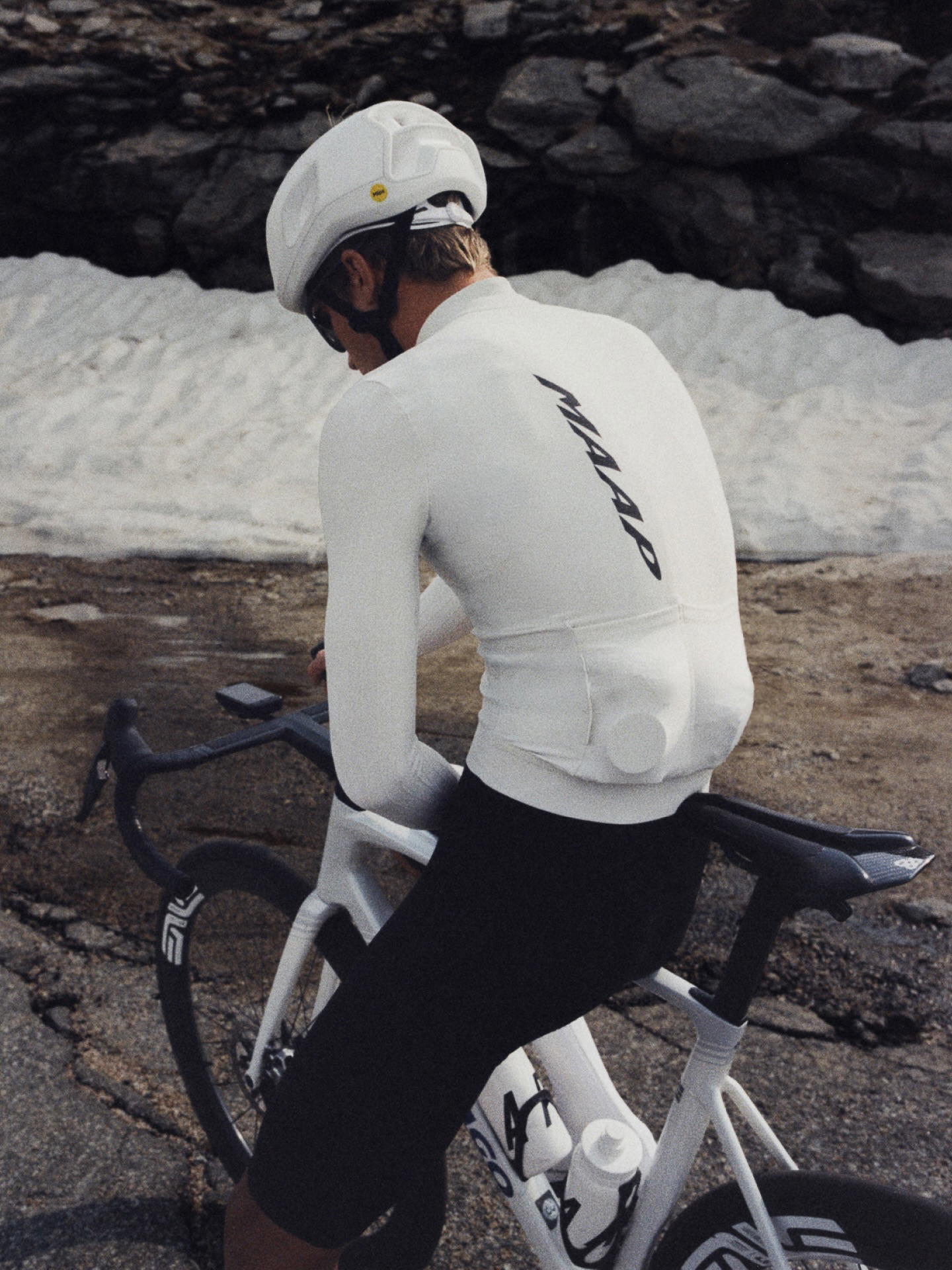 MAAP: Pro Aero Thermal LS Jersey