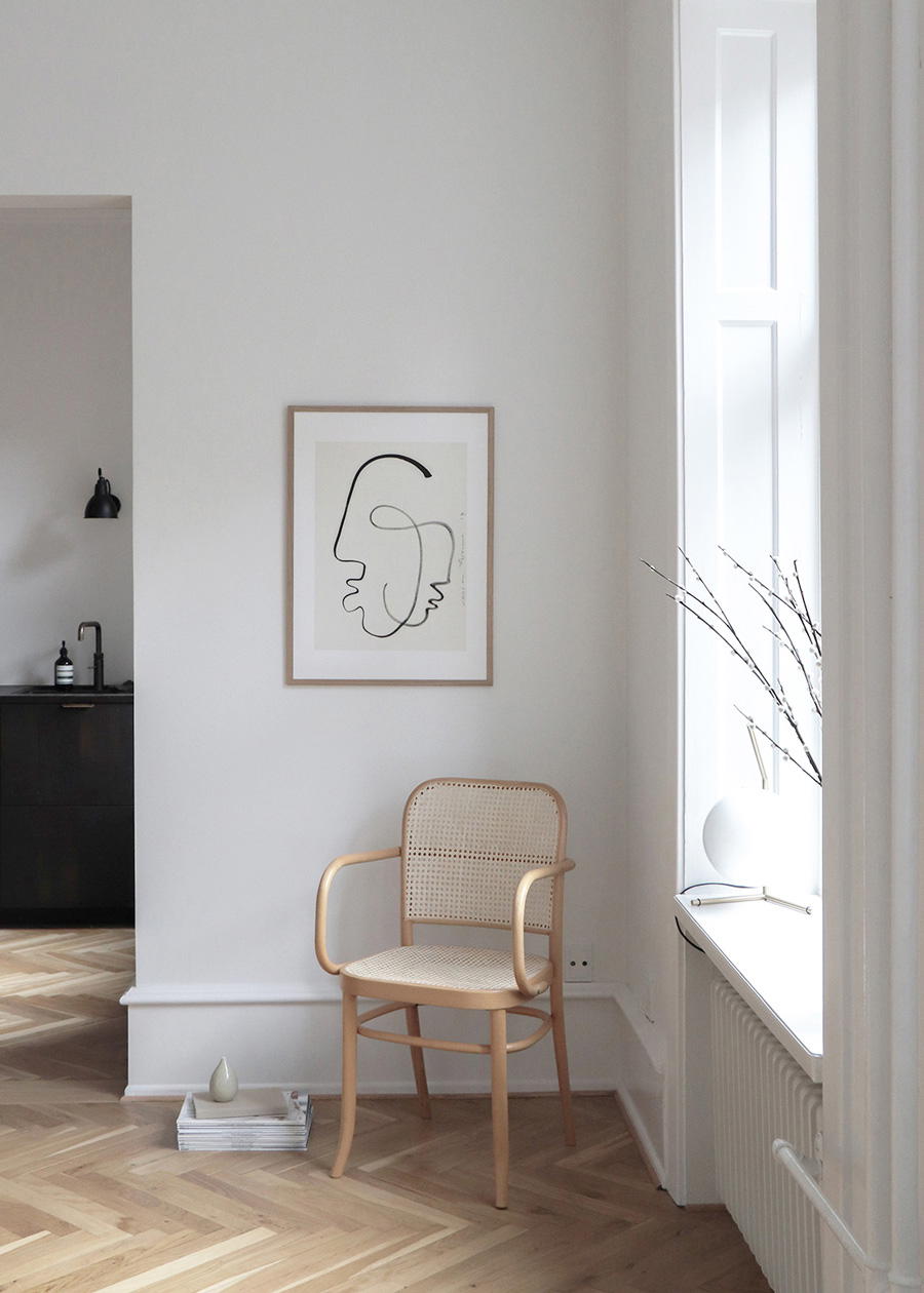 How To Create The Ultimate Scandinavian Living Room With Art 4
