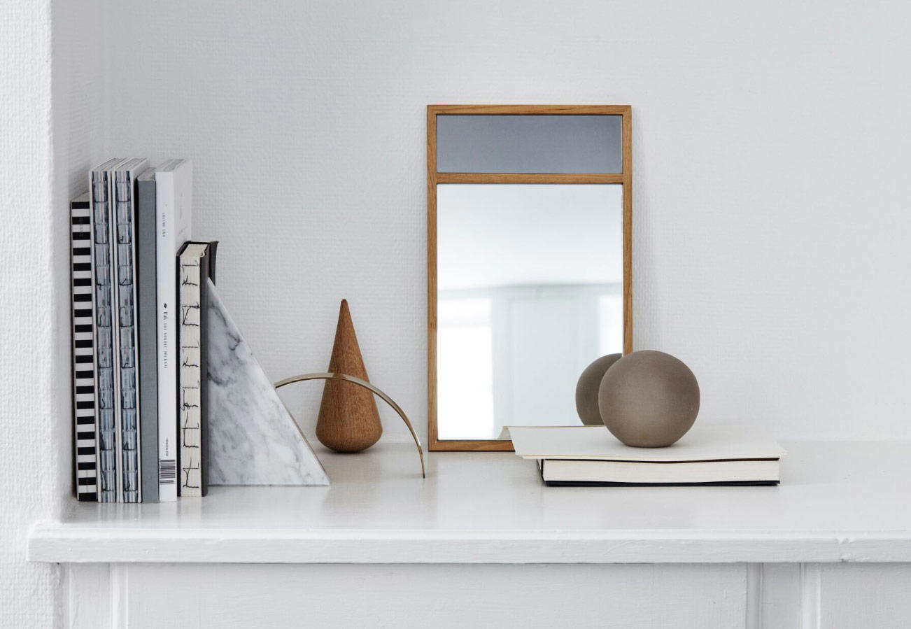 Desk Accessories 1