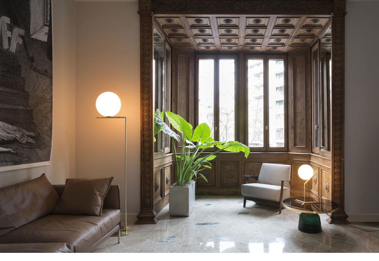 Floor lamps