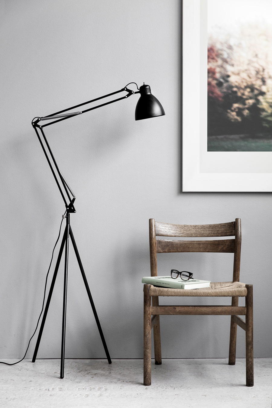 Floor lamp