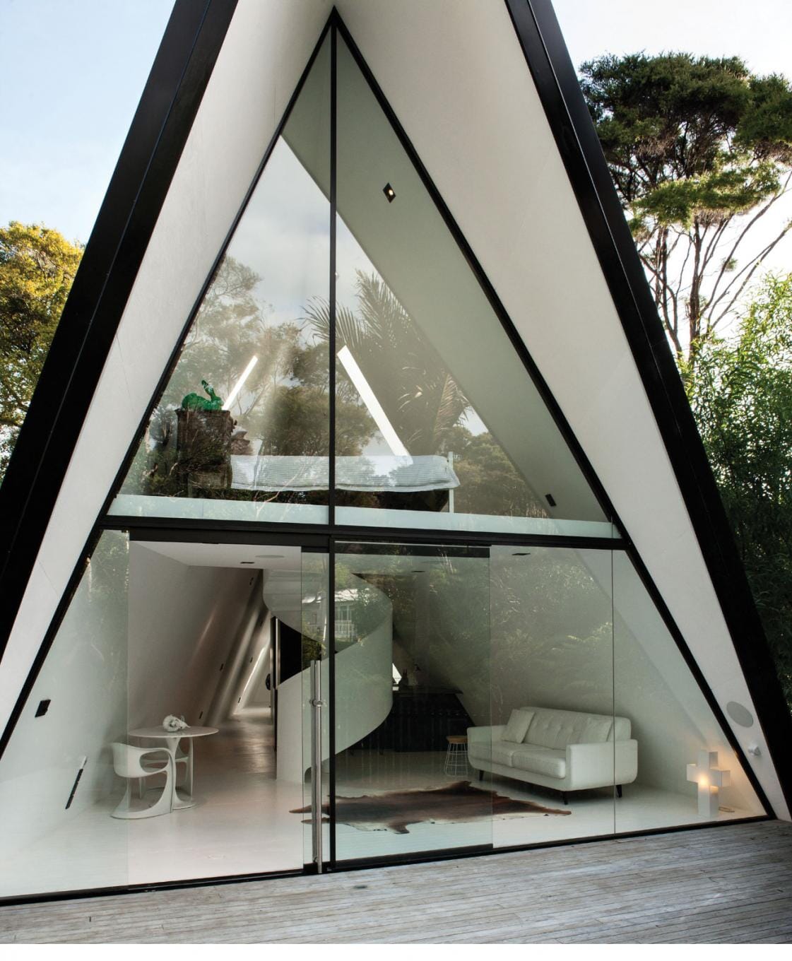 Chris Tate s Tent House Lets You Sleep In The Rainforest In Style