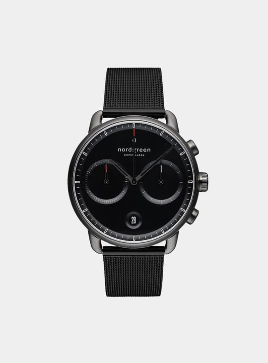 The best minimalist watches for men in 2022 | OPUMO Magazine