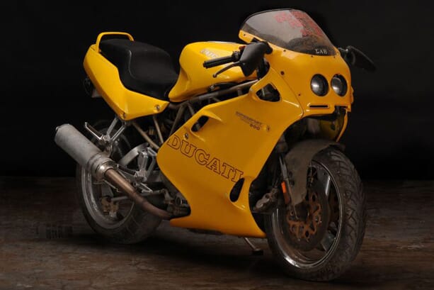 2_custom-ducati-900ss-revival-cycles-01