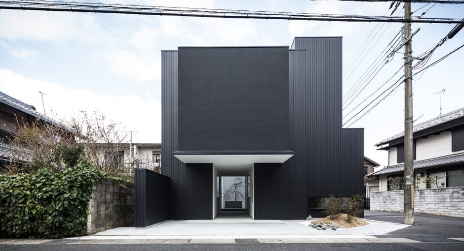 Framing House by Form &amp; Kouichi Kimura Architects
