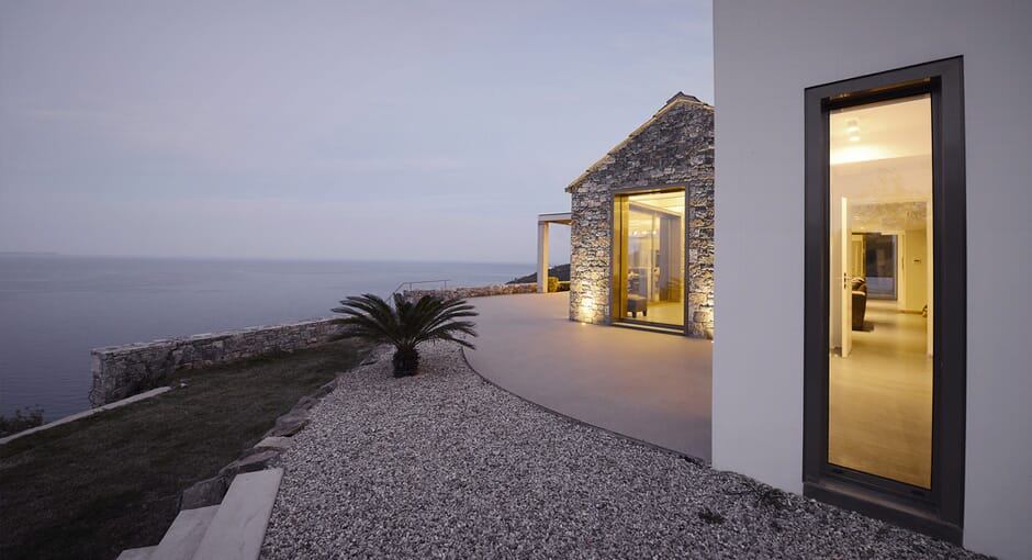 Villa Melana by Valia Foufa and Panagiotis Papassotiriou