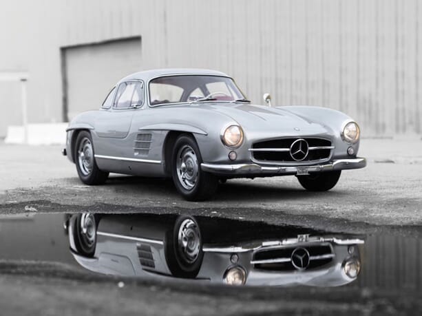 Mercedes-Benz-300SL-3