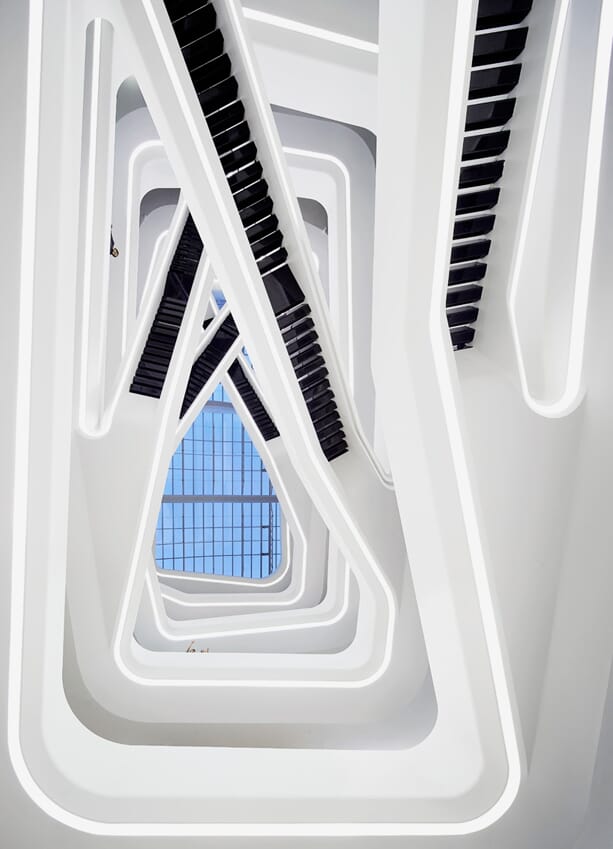 zaha-hadid-dominion-office-building-3