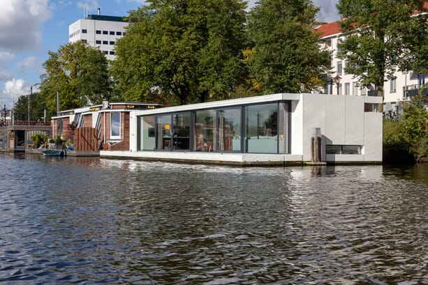 31ARCHITECTS_house-boat-05