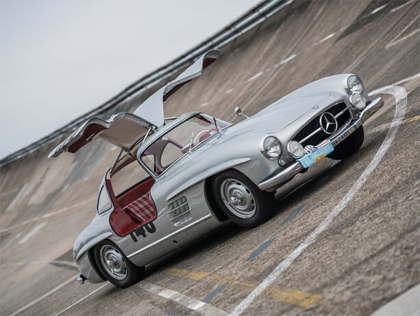 300-SL-Gullwing-1