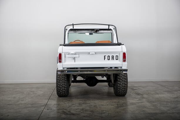 FORD-BRONCO-5