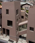 Nishihara Nagaya Apartments by Kawakubo Tomoyasu