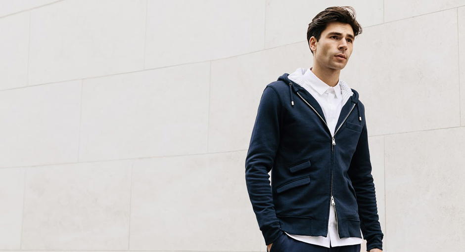 L’Estrange Hoodie Details Guide