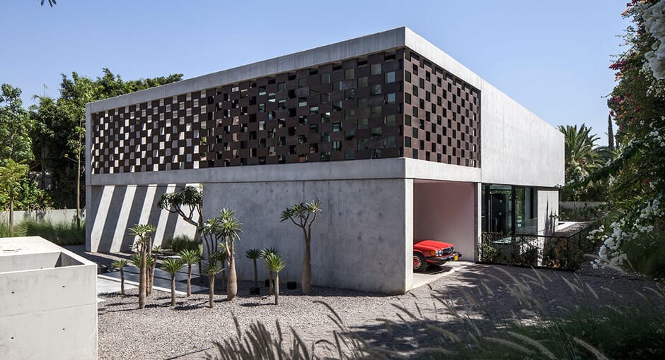 The Corten House by Pitsou Kedem Architects
