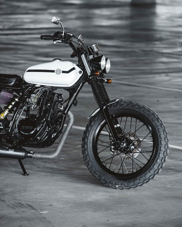 Deus-Ex-Machina-Scrambler-4