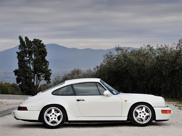 Porsche-911-RS-L-5