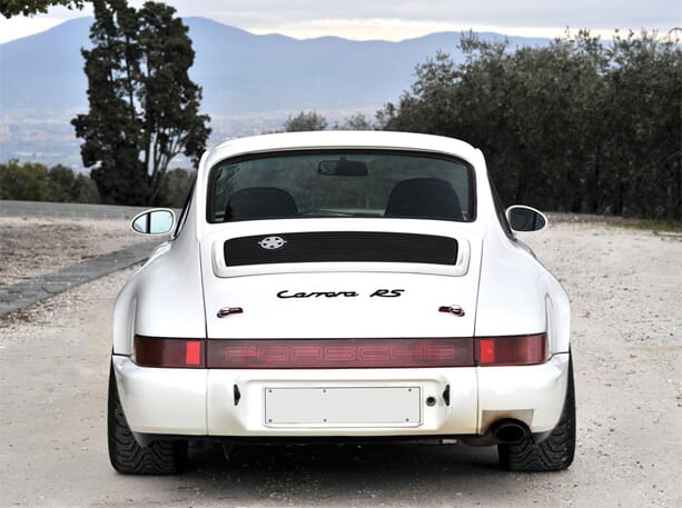 Porsche-911-RS-L-7