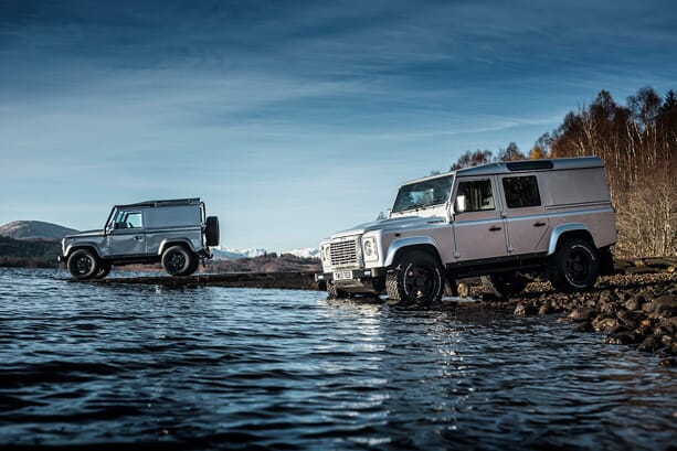 Twisted-Landrover-Defender-3