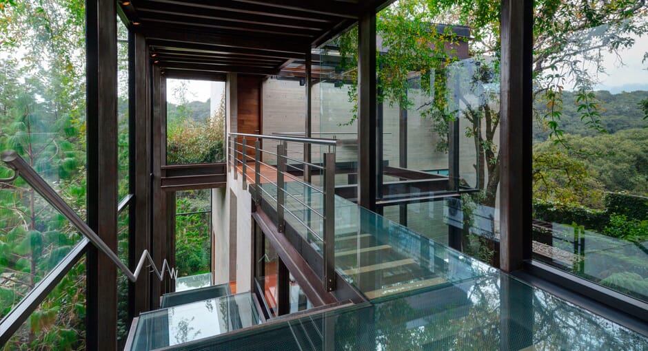 La Casa en el Bosque by Grupoarquitectura