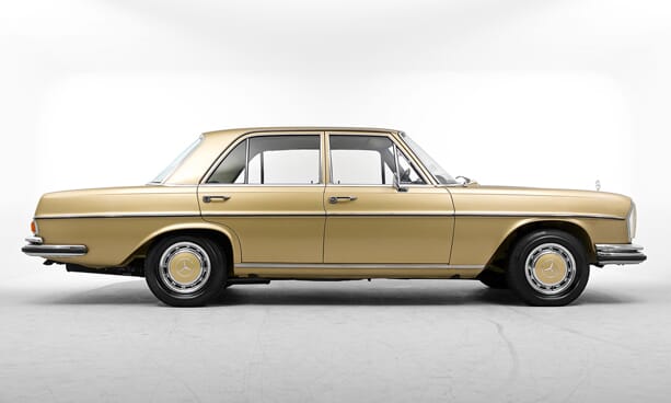 Mercedes-280-SE-gold-03