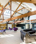 Metropolitan Wharf Apartment