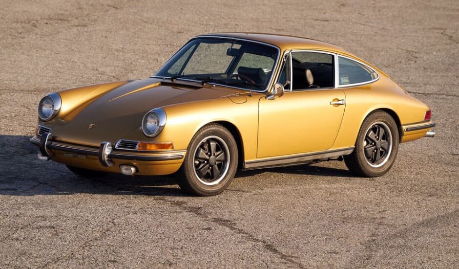 Rock n Roll Heritage of Golden Porsche 911L