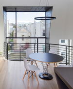 Black Mass: Linden Street by Stephen Phillips Architects