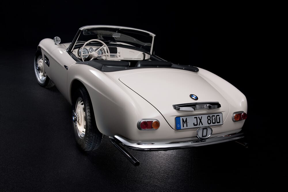 Elvis-BMW-507-Roadster-3