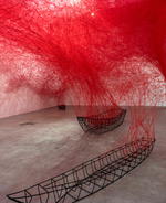 Chiharu Shiota installs an immersive labyrinth of yarn in Blain| Southern Gallery