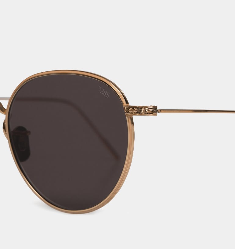 eyevan-7285-model-539-gold-sunglasses3
