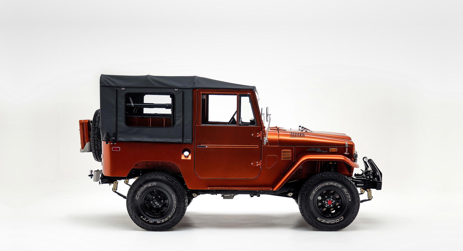 This Restored 1972 Toyota FJ40 Land Cruiser Is Inspired by a Tonka Truck