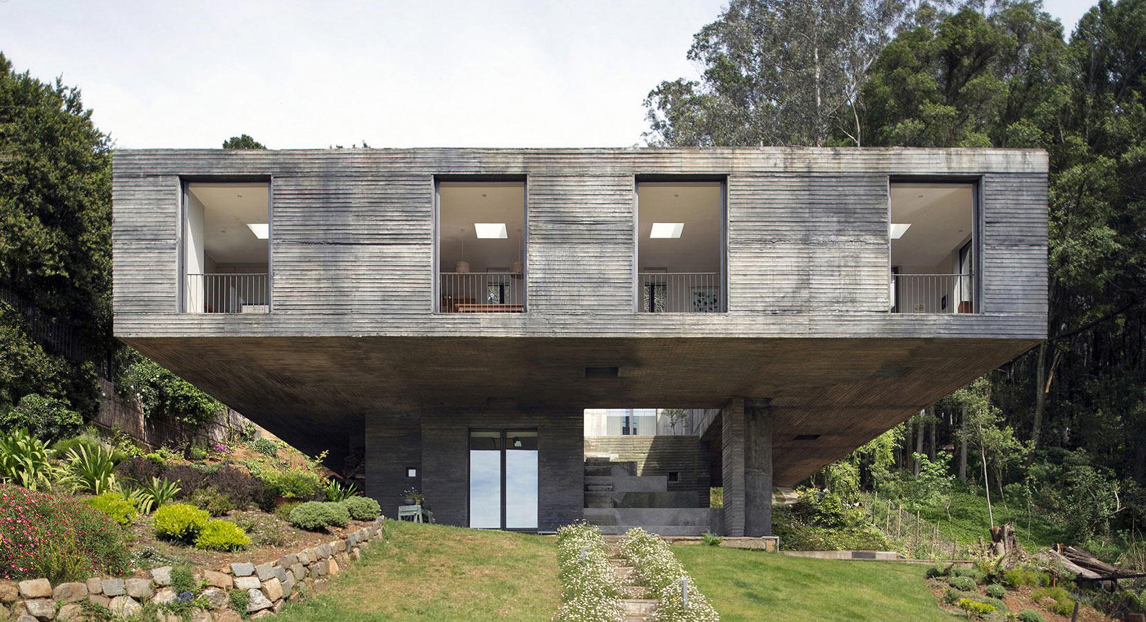 Balance Of Beauty: The Guna House by Pezo von Ellrichshausen