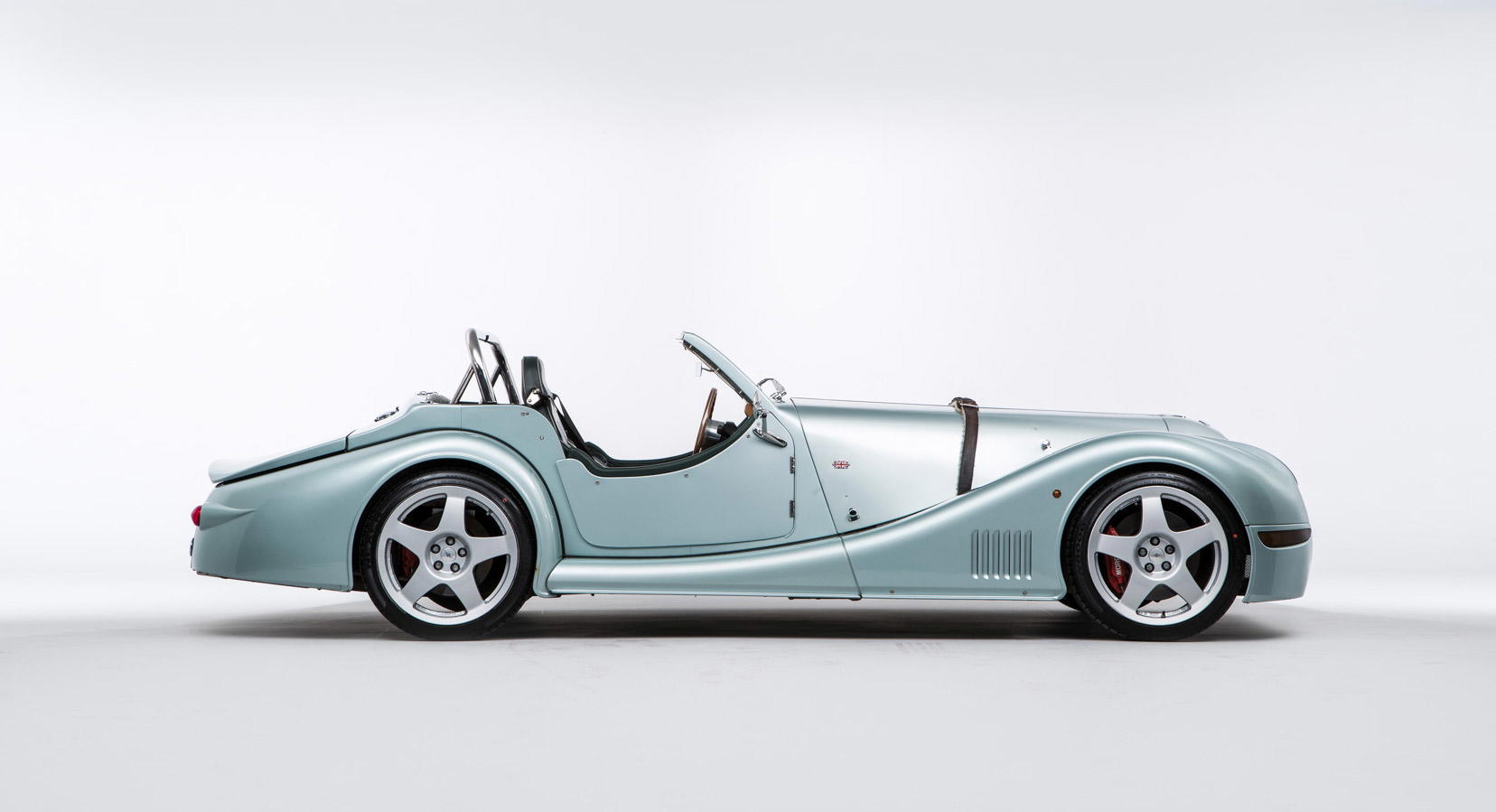 Is The Morgan Aero 8 The Most Underrated British Sports Car?