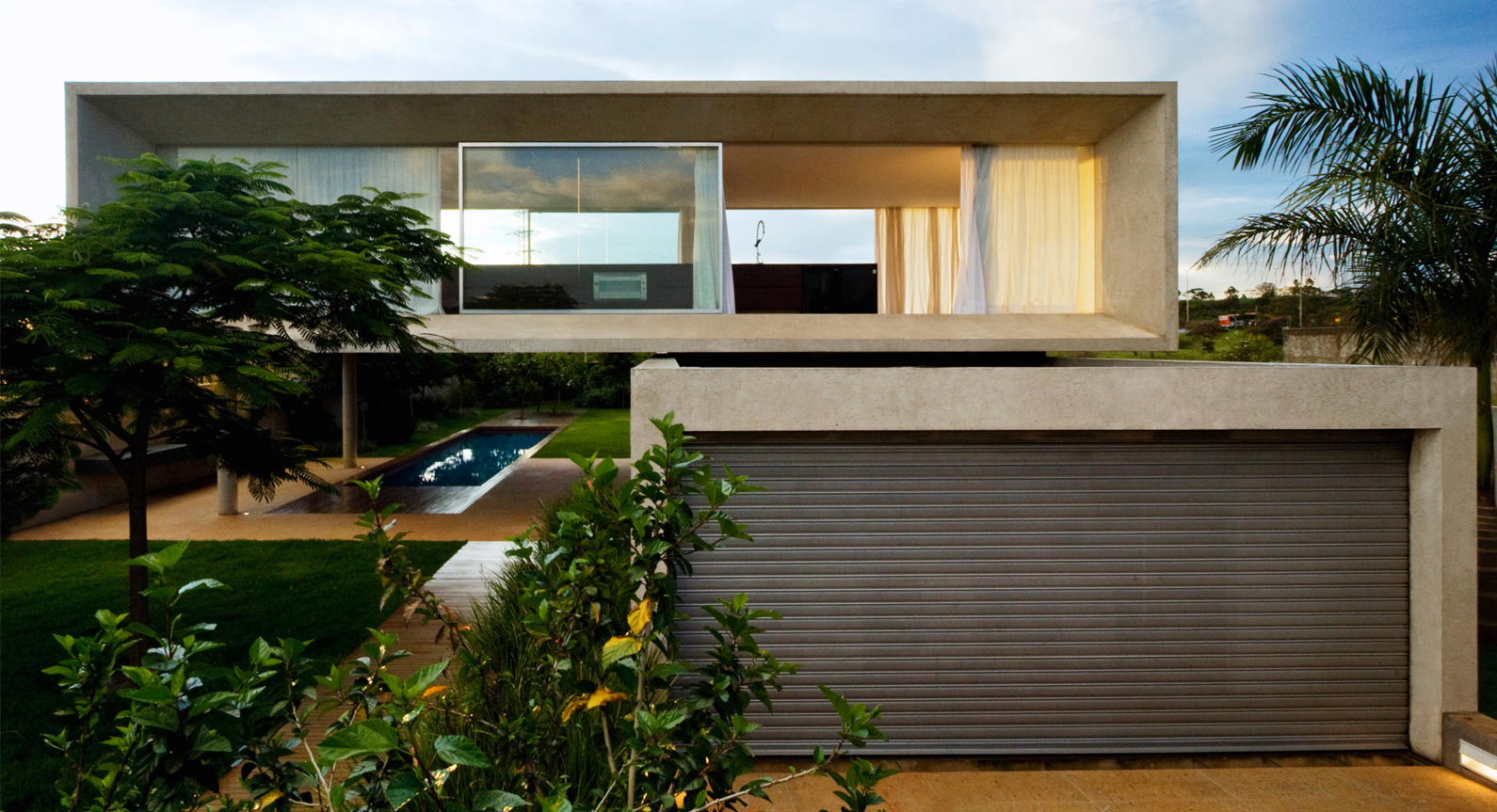 Studio MK27 Takes Inspiration From Brazilian Modernism For The Osler House