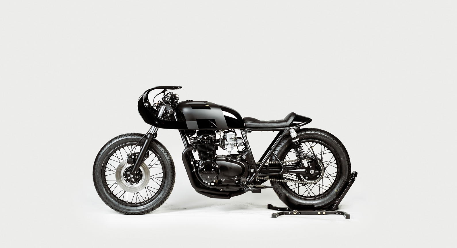 Hookie Co. Creates The ‘Black Mamba’ Out of a 1973 Honda CB550