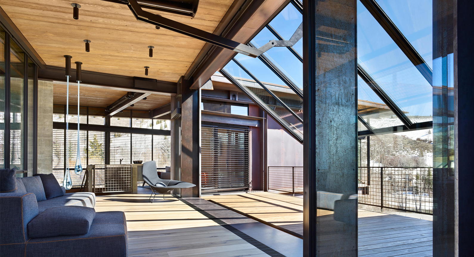 Take A Look Inside The ‘Bigwood Residence’ by Olson Kundig
