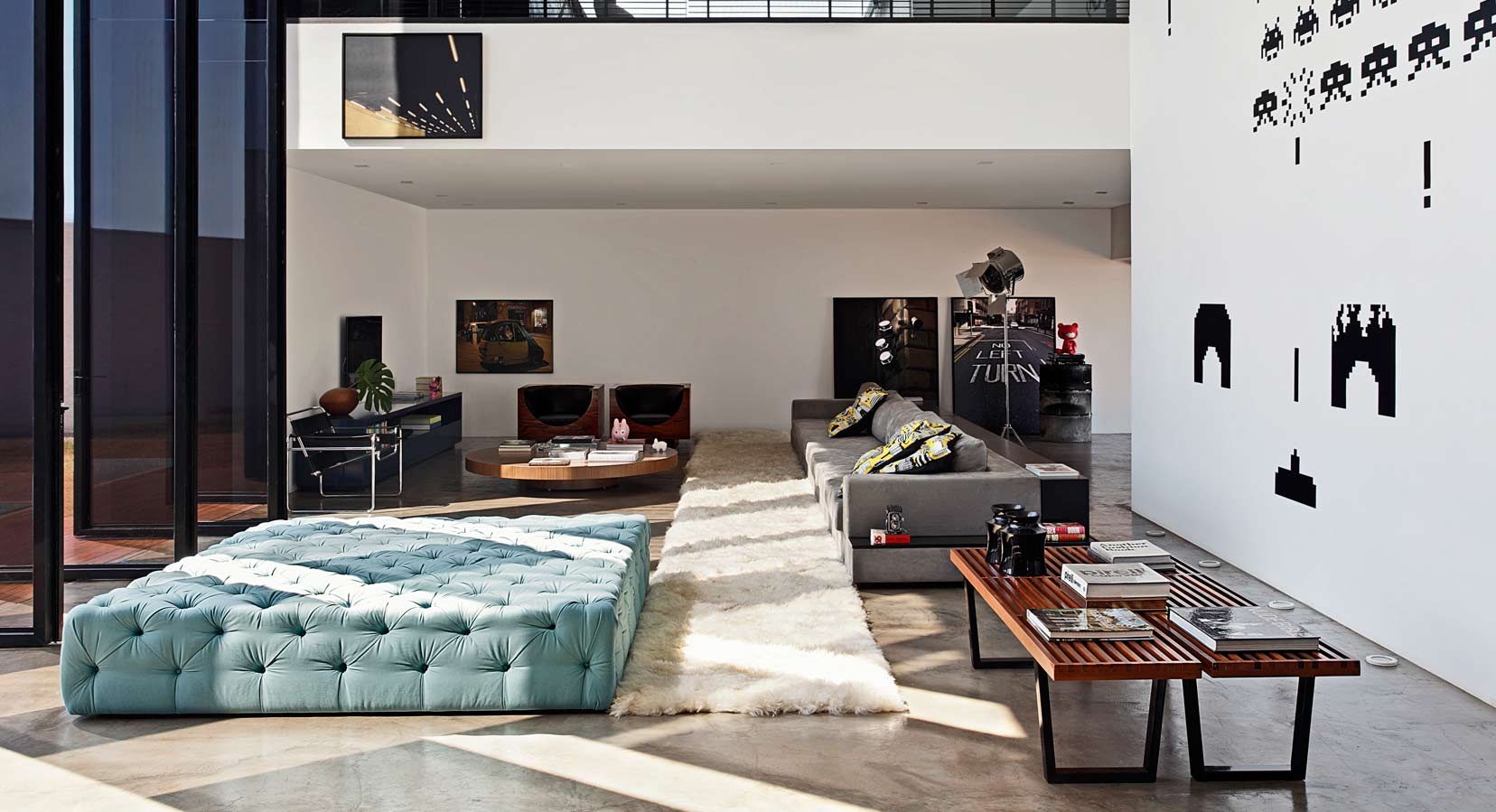 High On The Hill: The LA House by Studio Guilherme Torres