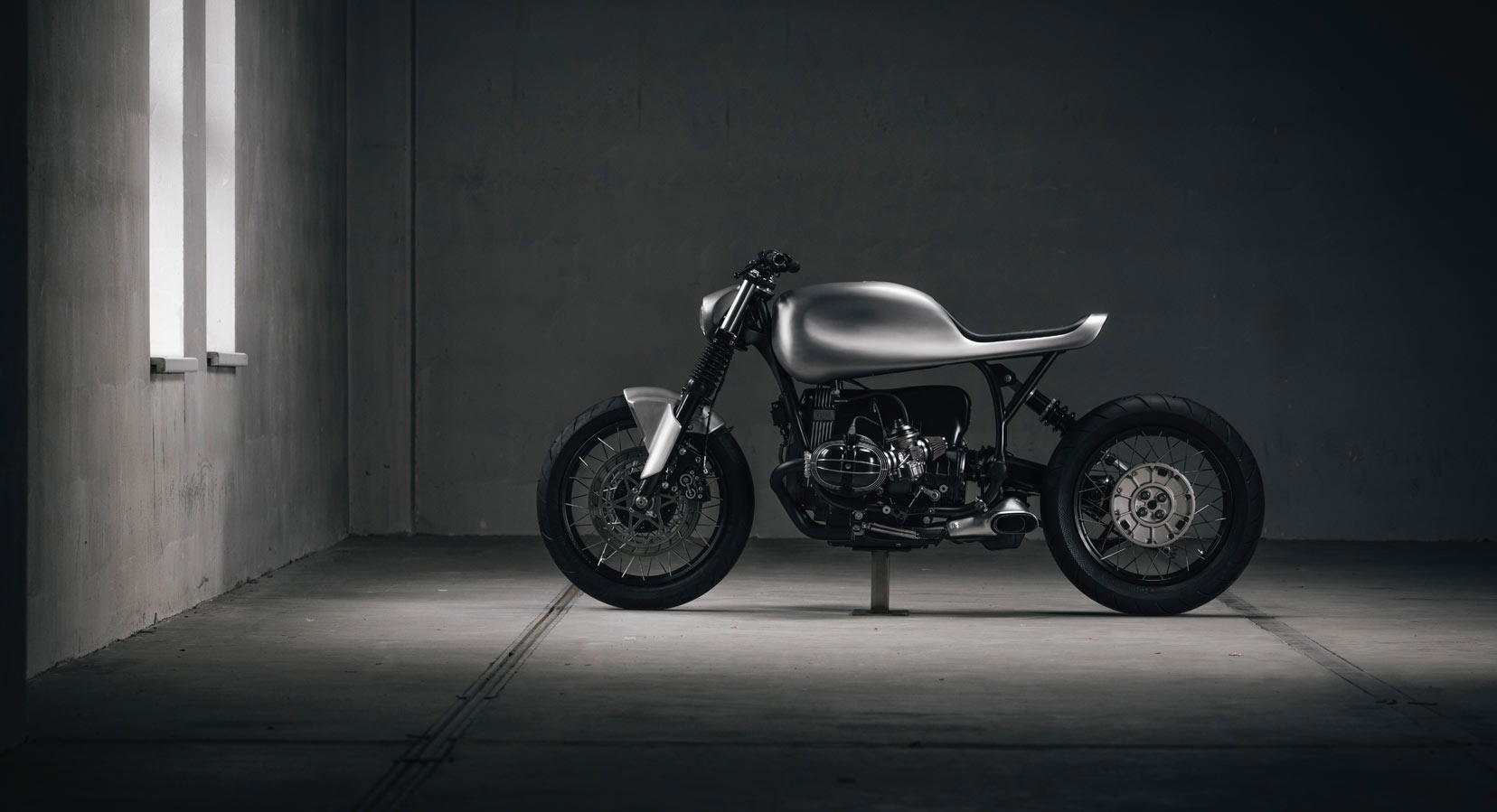 Vagabund Moto Gives The BMW R100R An Ultra-Sleek Update