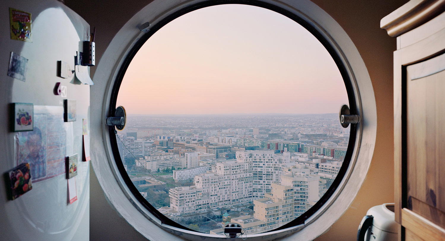 Laurent Kronental Shows Paris’ Forgotten Apartment Towers