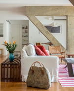 Estudio Chao's Apartment Balcony reveals beautiful concrete beams