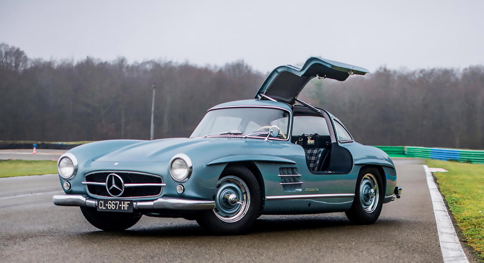 Paul Newman’s Mercedes-Benz 300 SL Gullwing