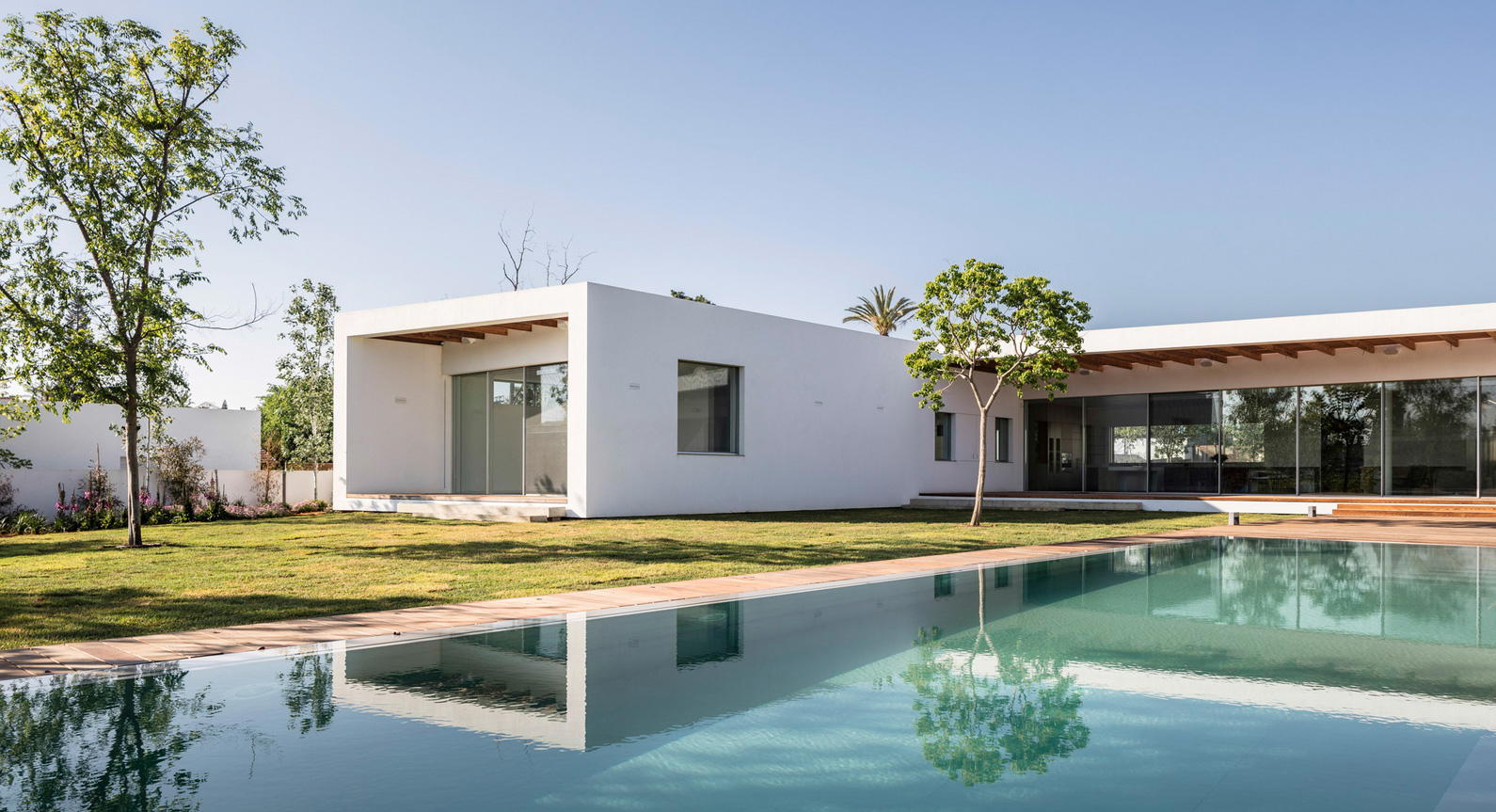 The A-Z Of Modernism In One Delightful Home