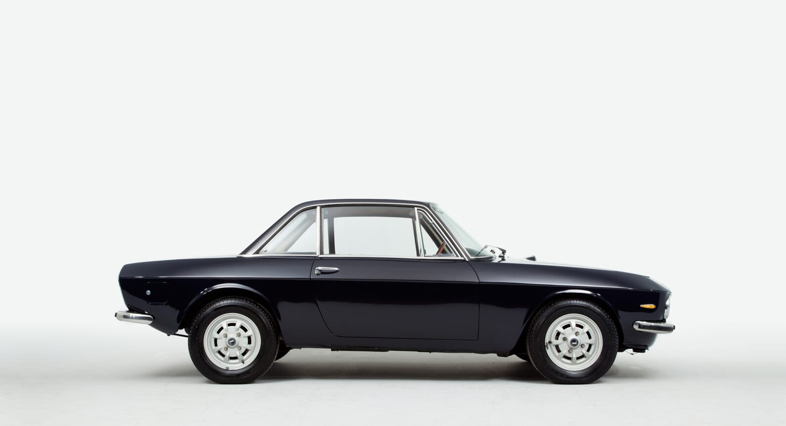 Perfectly Packaged: The 1972 Lancia Fulvia S2