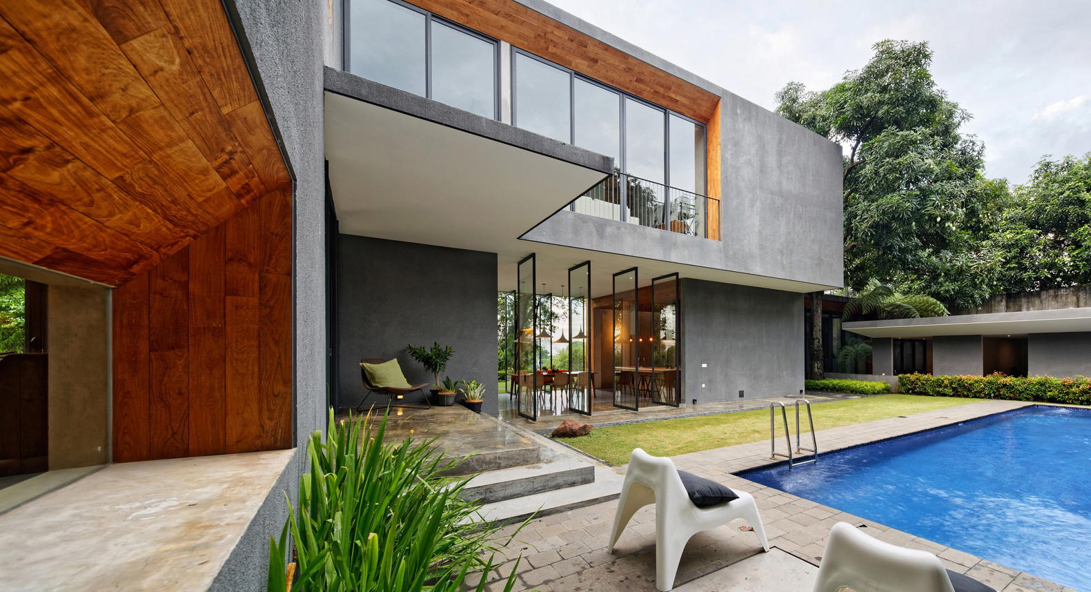 How A Mango Tree Inspired The Spectacular Inside Outside House