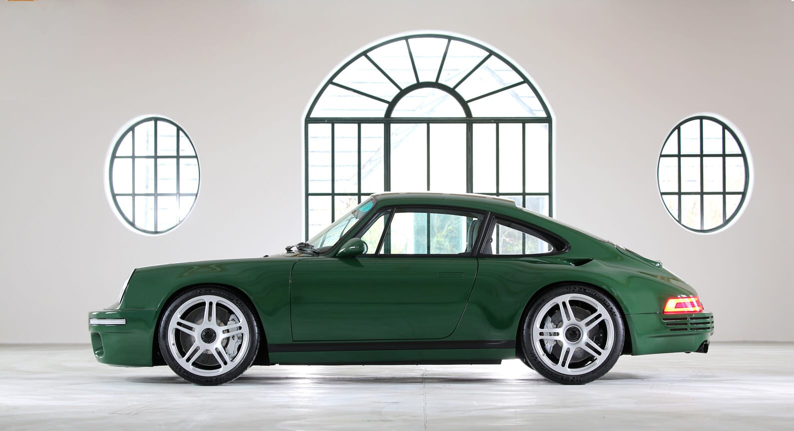 How RUF Makes The Ultimate 911 Reach 200MPH
