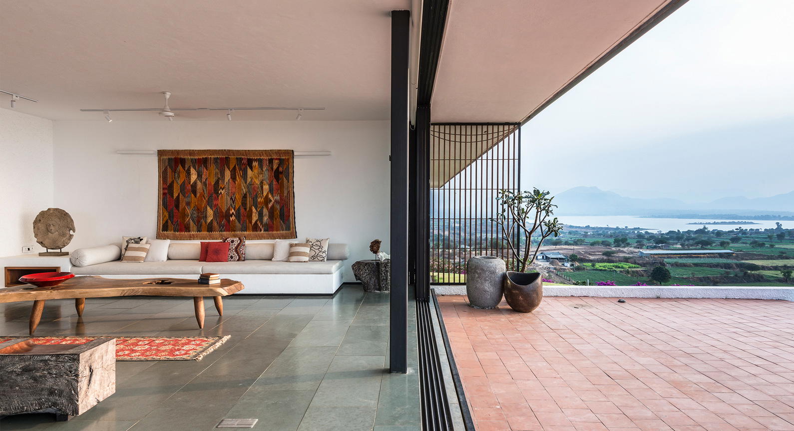 Introducing The ‘House With The Soaring Rock’